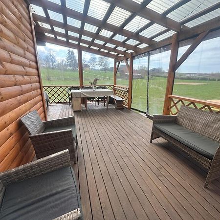 Kundzini Hotel Bīriņi Eksteriør billede