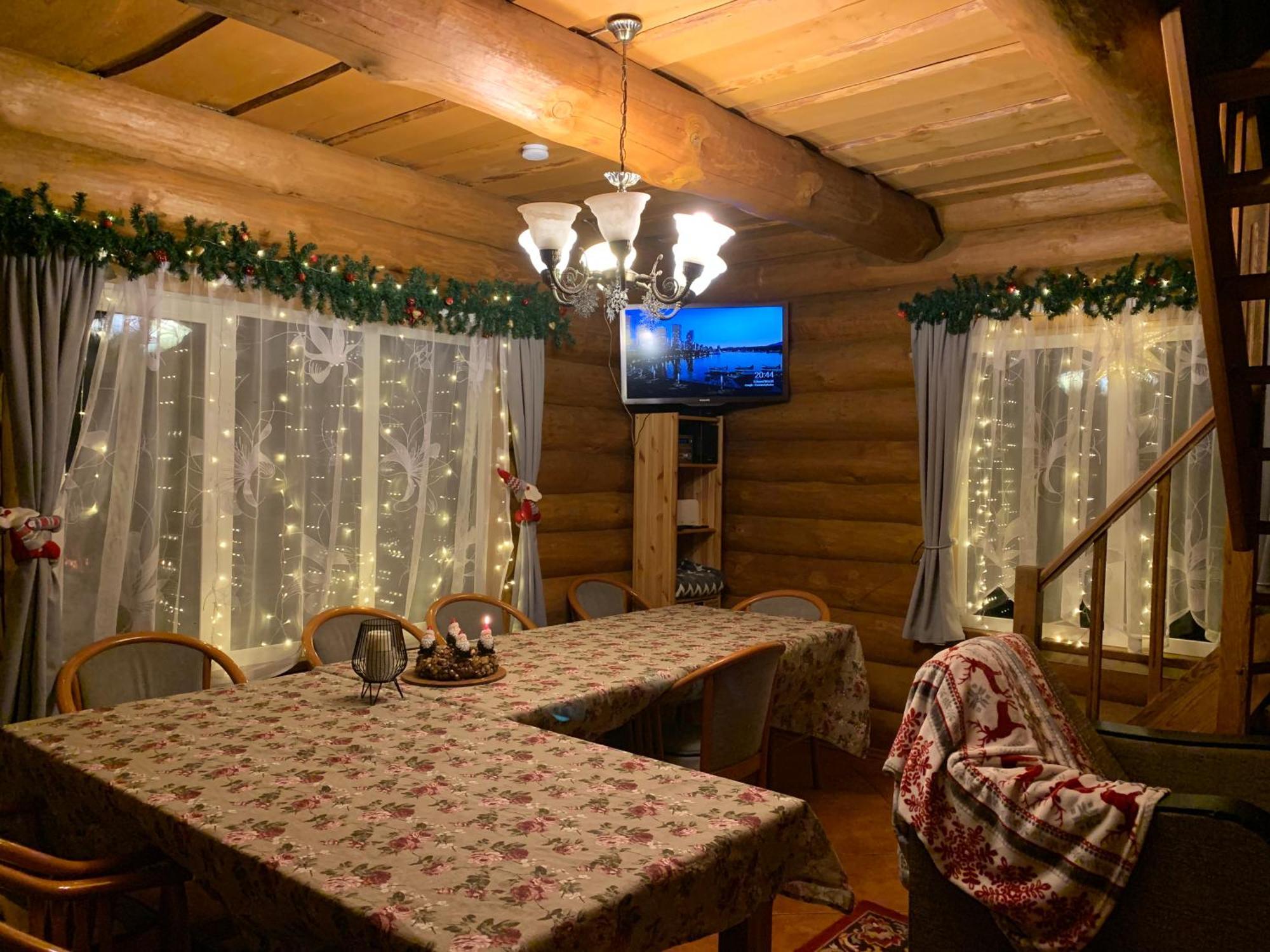 Kundzini Hotel Bīriņi Eksteriør billede