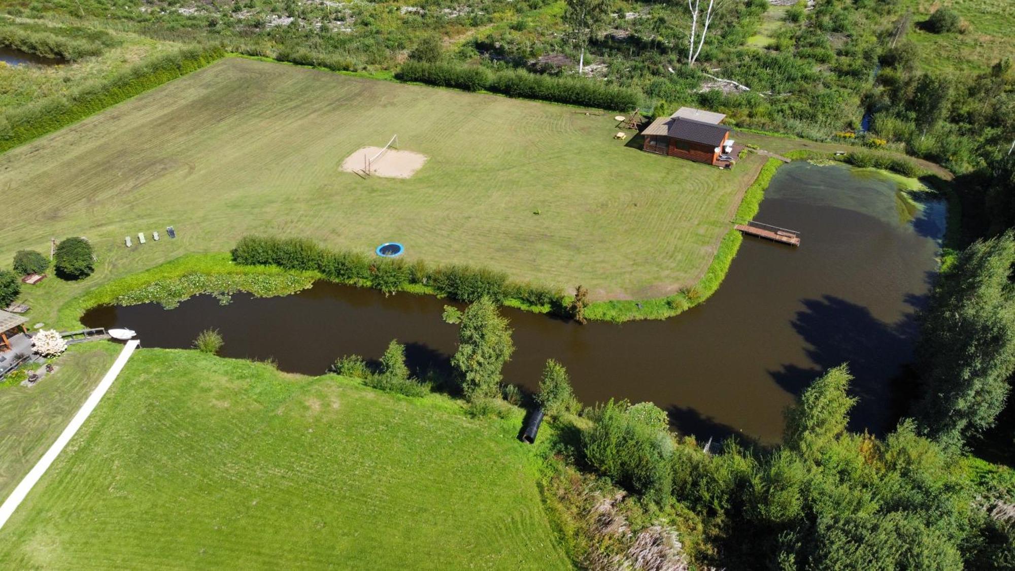 Kundzini Hotel Bīriņi Eksteriør billede