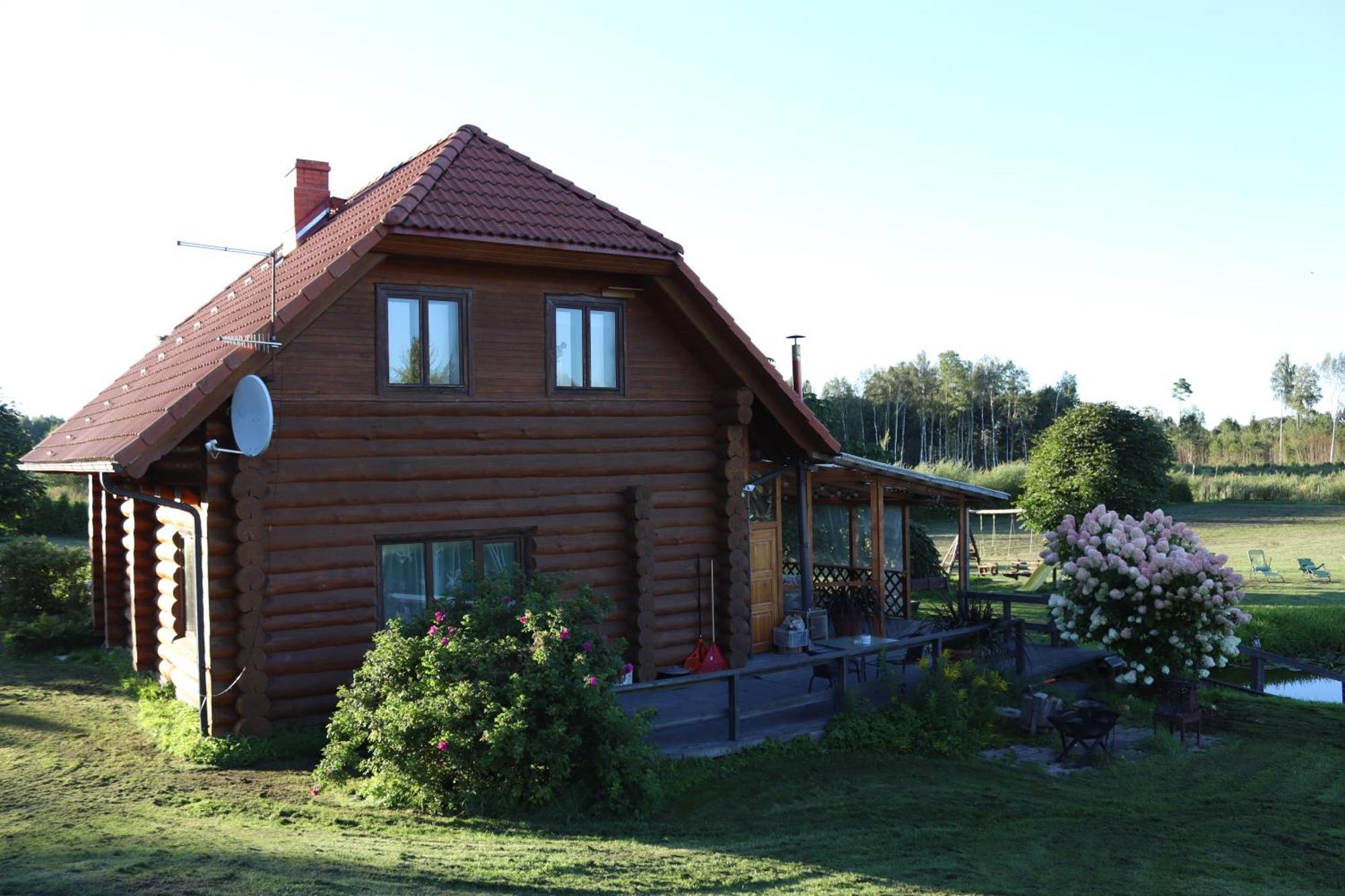 Kundzini Hotel Bīriņi Eksteriør billede